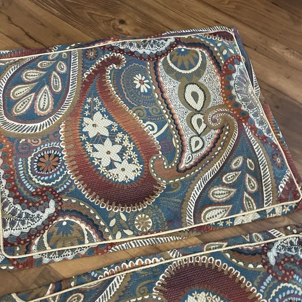 EUC Pier 1 Imports Earth Tones Paisley floral King Comforter Shams Retired